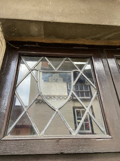 Clue 4 Top A